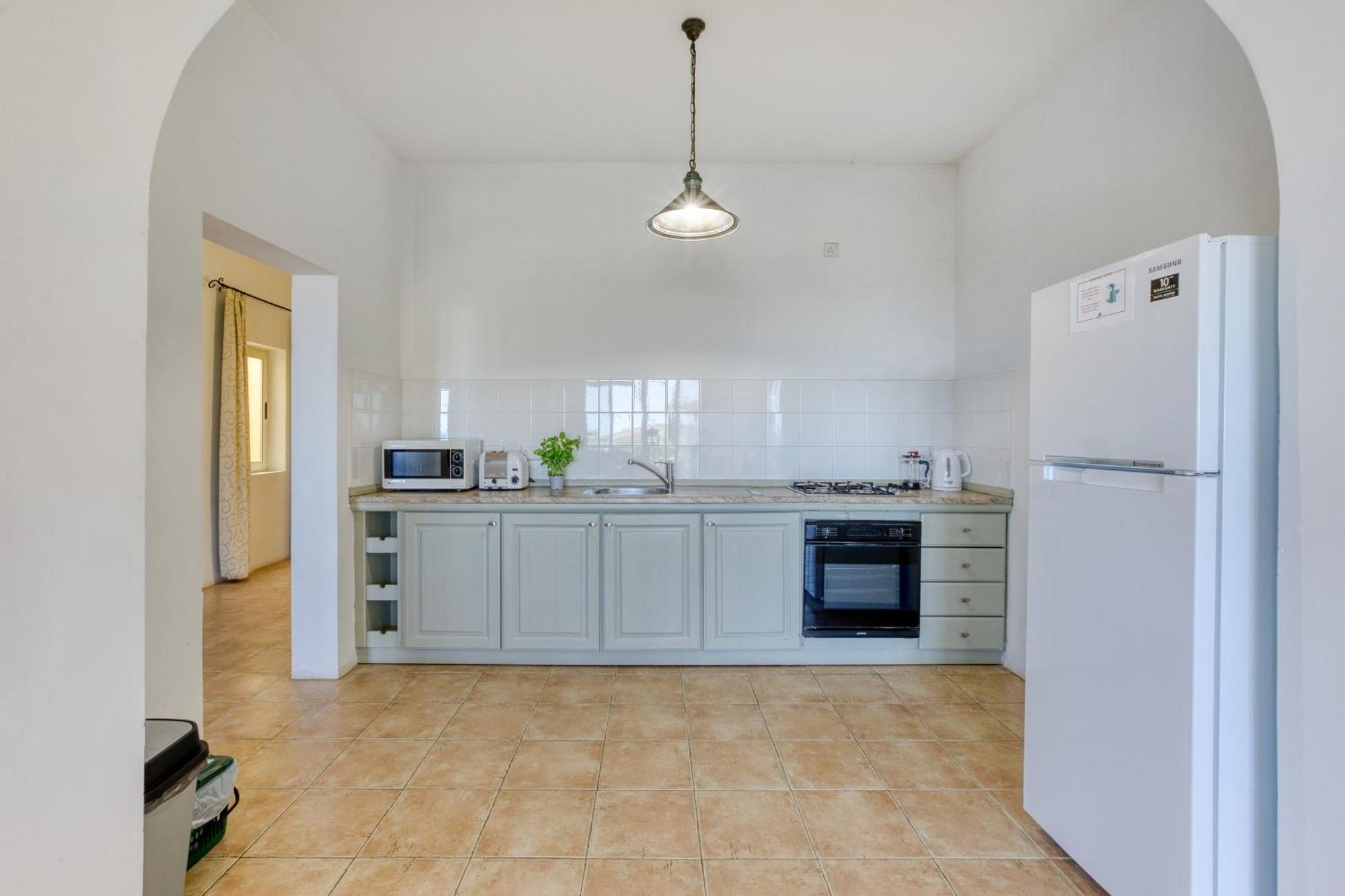 Ta Frenc Apartments Għasri Exteriör bild